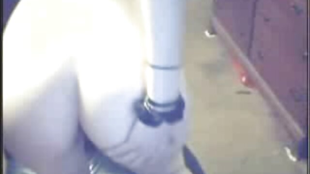 Une rousse enculée dans film porno vierge la chambre