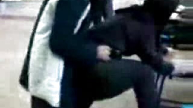 Nina Kay se film porno de fille vierge fait baiser