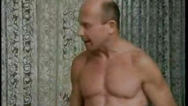 Webcam xxx vierge gros seins et aréoles