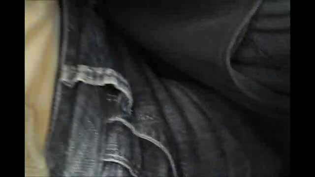 Tout dans le soutien-gorge vierge xxx