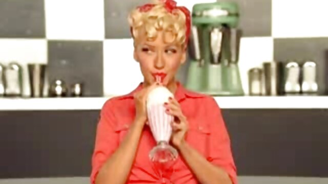 Super super film porno des filles vierges bestia (1978)