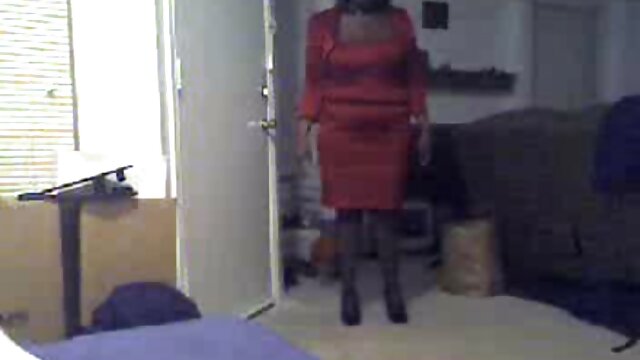 Branlette fille vierge xxx en bois du matin