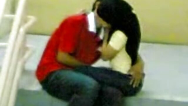 Joseline Kelly se fait défoncer porno hub vierge