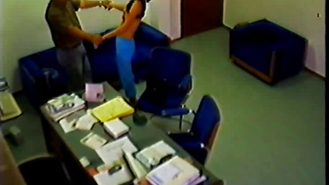 Masturbation fille vierge porn Fille GYM